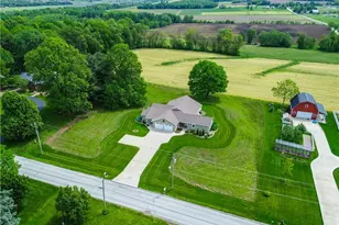 2695 Wayne St, Orrville, OH 44667 - Photo 3