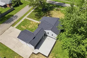 968 Sandusky St, Conneaut, OH 44030 - Photo 3