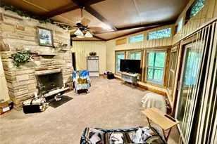 9090 Peasley Rd, Brownhelm, OH 44001 - Photo 17