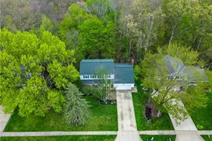 2295 Woodpark Rd, Akron, OH 44333 - Photo 39