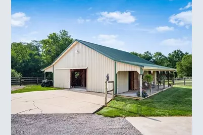 3900 Dillon Falls Road, Zanesville, OH 43701 - Photo 29