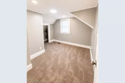 4006 E 41st Street, Newburgh Heights, OH 44105 - Photo 13