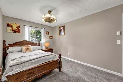 4621 Tanglewood Drive, Lorain, OH 44053 - Photo 19