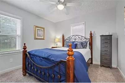 466 Brewer Avenue, Akron, OH 44305 - Photo 27