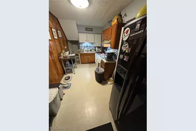 727 Wooster Road N, Barberton, OH 44203 - Photo 21