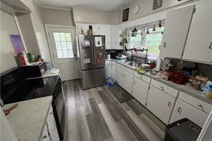 727 Wooster Road North, Barberton, OH 44203 - Photo 9