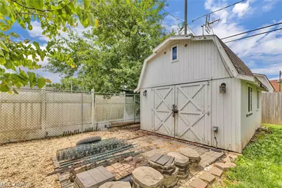 1227 Manor Avenue SW, Canton, OH 44710 - Photo 23