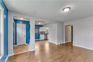 1227 Manor Ave SW, Canton, OH 44710 - Photo 9