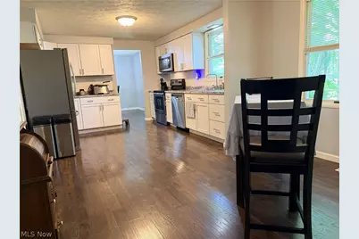 520 Heatherwood Drive SE, Warren, OH 44484 - Photo 7