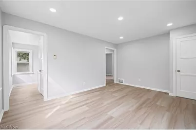 3854 W 116th Street, Loveland, OH 44111 - Photo 9
