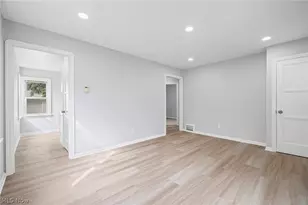 3854 W 116th St, Loveland, OH 44111 - Photo 9