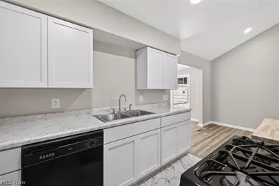 6452 Brooks Boulevard, Mentor, OH 44060 - Photo 11