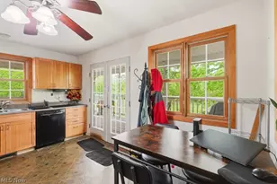 7429 Chagrin Rd, Chagrin Falls, OH 44023 - Photo 29