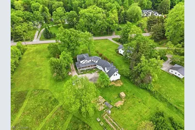 7429 Chagrin Road, Chagrin Falls, OH 44023 - Photo 15