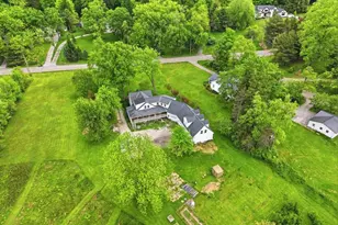 7429 Chagrin Rd, Chagrin Falls, OH 44023 - Photo 15