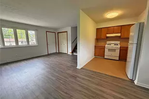 7090 Hillridge Ave NE, Canton, OH 44721 - Photo 9