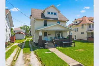 2138 Watson Avenue, Alliance, OH 44601 - Photo 1