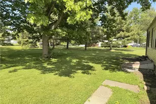 8233 Edgewood Rd, Mentor, OH 44060 - Photo 19