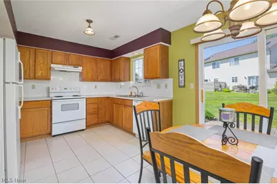 808 Doty Drive, Wadsworth, OH 44281 - Photo 11