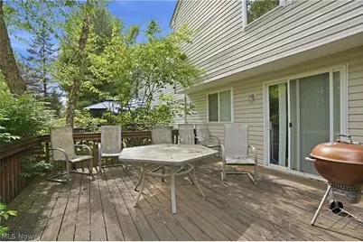 560 Canterbury Lane, Sagamore Hills, OH 44067 - Photo 19