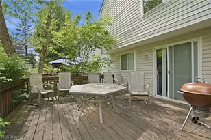 560 Canterbury Ln, Sagamore Hills, OH 44067 - Photo 19