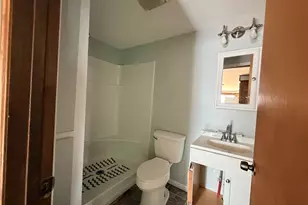 549 Madison Ave, Cambridge, OH 43725 - Photo 21