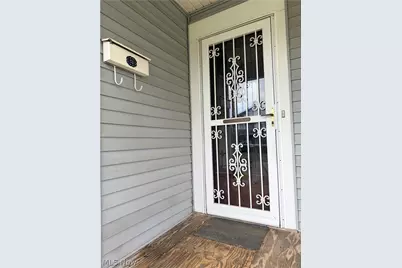 549 Madison Avenue, Cambridge, OH 43725 - Photo 5