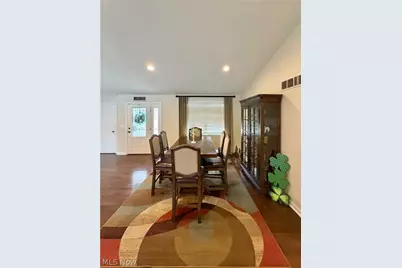 1343 Courtland Road, Weirton, WV 26062 - Photo 17