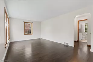 1307 23rd St NE, Canton, OH 44714 - Photo 9
