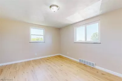 156 Pembroke Road, Steubenville, OH 43953 - Photo 27