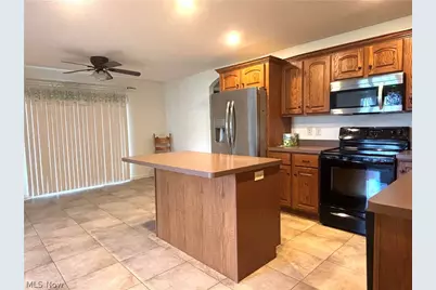 12 Cambridge Glen, Columbiana, OH 44408 - Photo 3