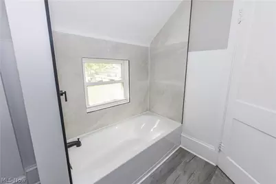 1304 Nestor Avenue, Akron, OH 44314 - Photo 25