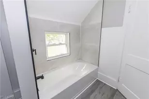 1304 Nestor Ave, Akron, OH 44314 - Photo 25