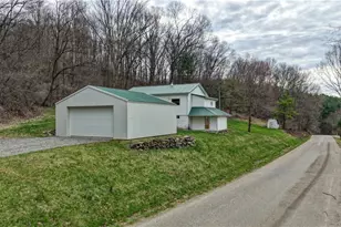 12413 Lick Run Rd, Newcomerstown, OH 43832 - Photo 3