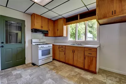 12413 Lick Run Rd, Newcomerstown, OH 43832 - Photo 7