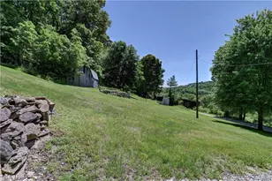 12413 Lick Run Rd, Newcomerstown, OH 43832 - Photo 27