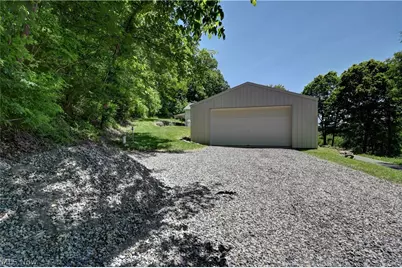 12413 Lick Run Rd, Newcomerstown, OH 43832 - Photo 23
