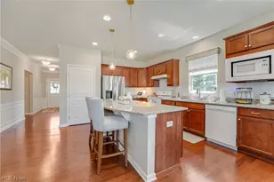 8024 Parkcroft Dr, Mentor, OH 44060 - Photo 7