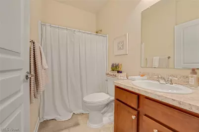 8024 Parkcroft Drive, Mentor, OH 44060 - Photo 5