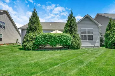 8024 Parkcroft Drive, Mentor, OH 44060 - Photo 25