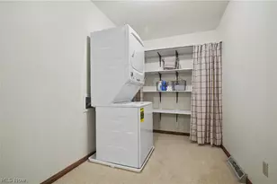 1904 Indian Hills Trail, Akron, OH 44313 - Photo 33