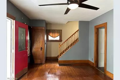 153 W Burns Avenue, Akron, OH 44310 - Photo 13