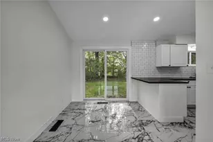 9151 Cranbrook Dr, Northfield Center, OH 44067 - Photo 17