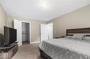 666 Treadway Blvd, Sheffield Lake, OH 44054 - Photo 19