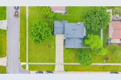 891 Pepperwood Drive, Brunswick, OH 44212 - Photo 5