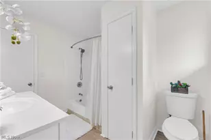 891 Pepperwood Dr, Brunswick, OH 44212 - Photo 25
