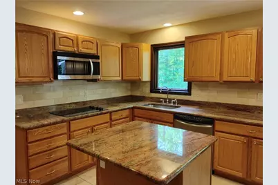 9364 Sunrise Court, Mentor, OH 44060 - Photo 13