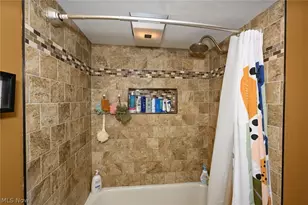 3379 S Smith Rd, Fairlawn, OH 44333 - Photo 7
