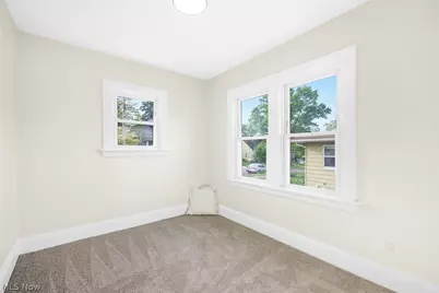 184 Edgehill Drive, Akron, OH 44312 - Photo 15