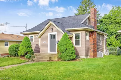 184 Edgehill Drive, Akron, OH 44312 - Photo 1